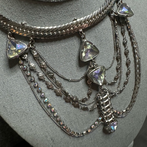 Unique Rhinestone Layered Necklace - Picture 4 of 4